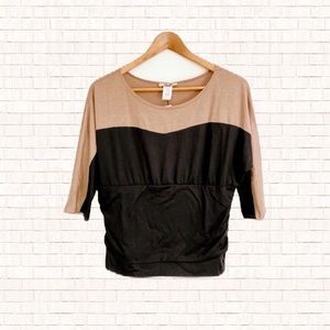 Colorblock Dolman Top • urvana dolman sleeve top tan black Jrs XL EUC OBO